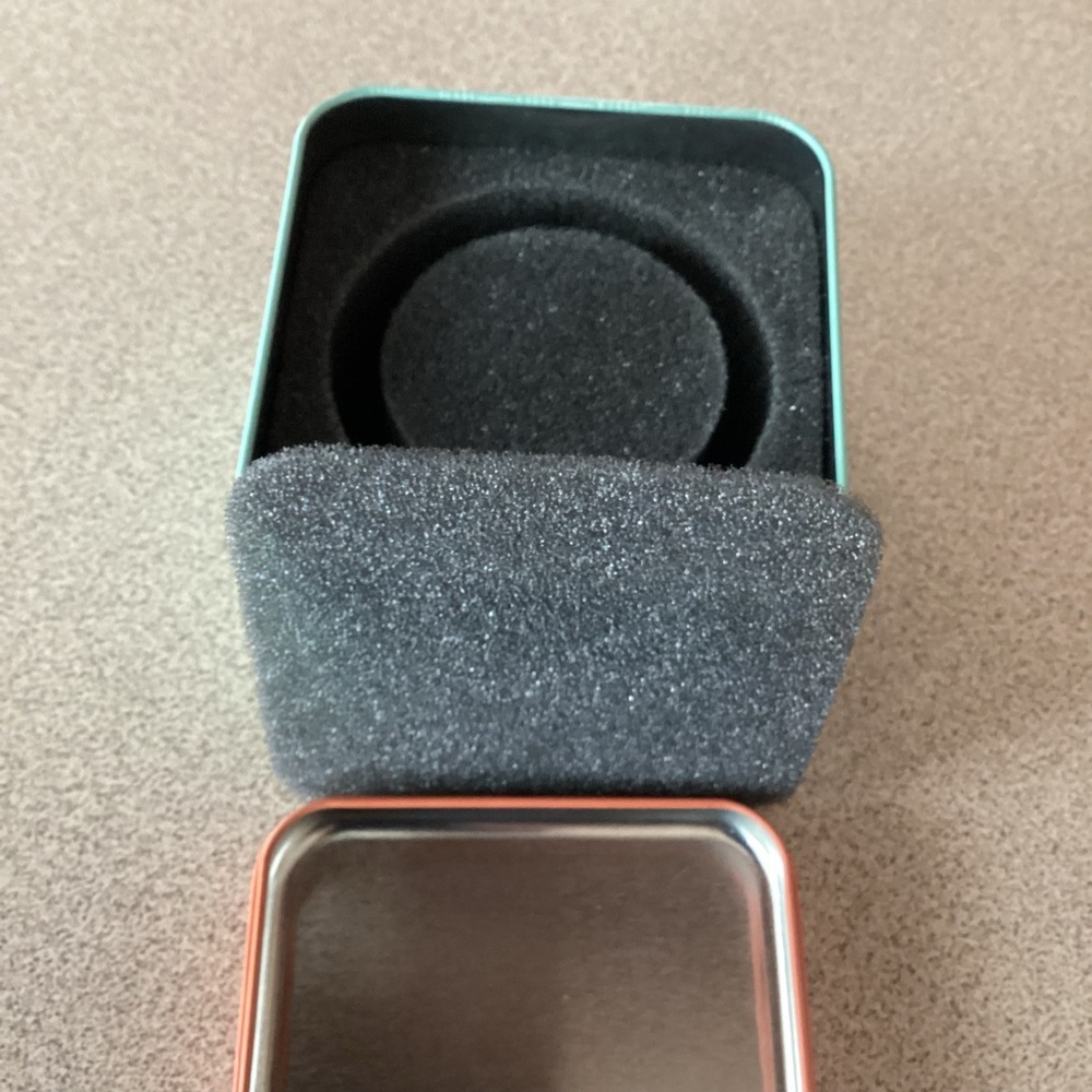 Fossil Watch Tin / Box - Picture 7 of 7